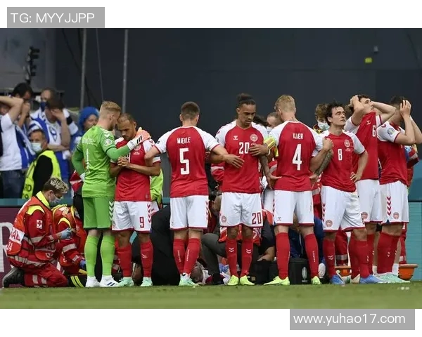 足球场上突发意外球星受伤瞬间紧急救援全程视频曝光