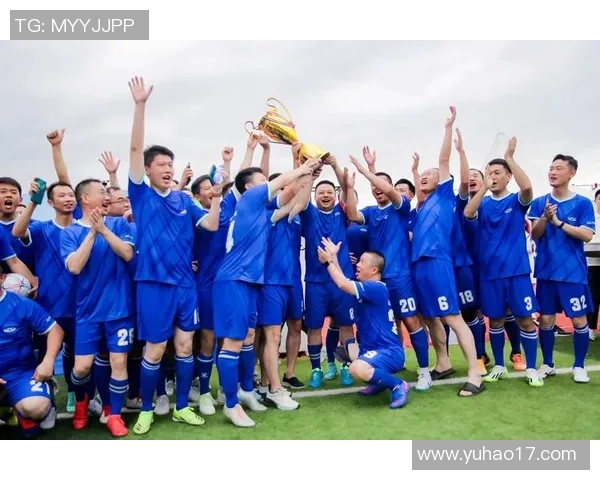 足球巨星巅峰对决 球场上谁才是王者之选